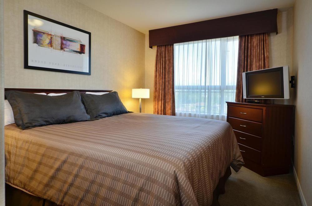 Sandman Suites Surrey - Guildford מראה חיצוני תמונה